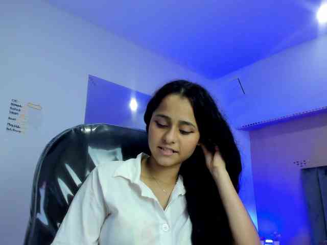 Giselle-Roldan webcam