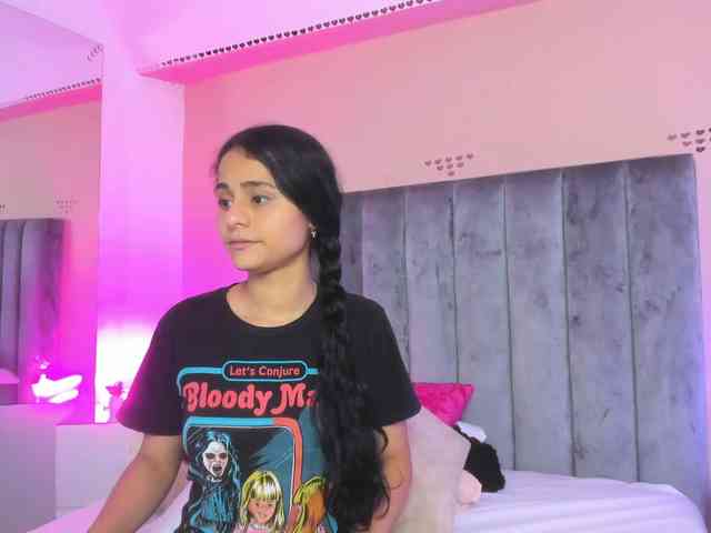 Giselle-Roldan webcam