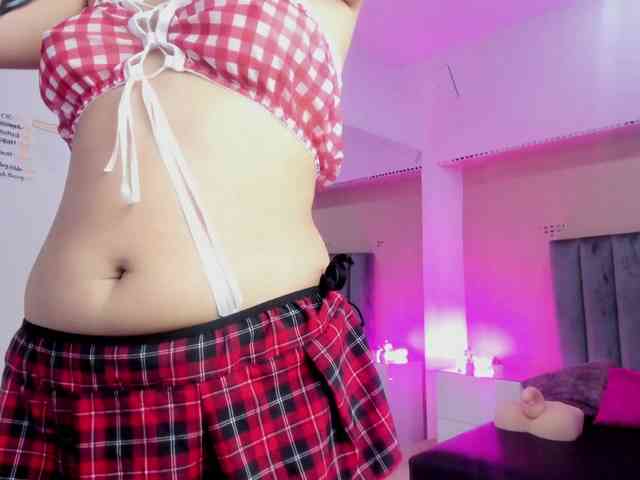 Giselle-Roldan webcam