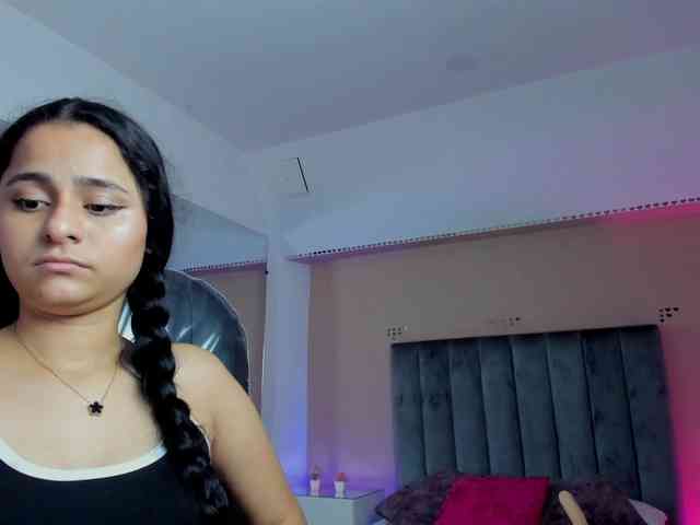 Giselle-Roldan webcam