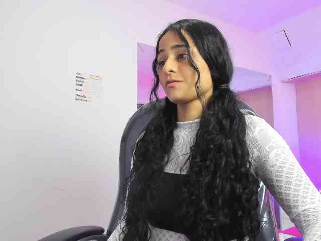 Giselle-Roldan Giselle-Roldan