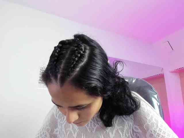 Giselle-Roldan webcam