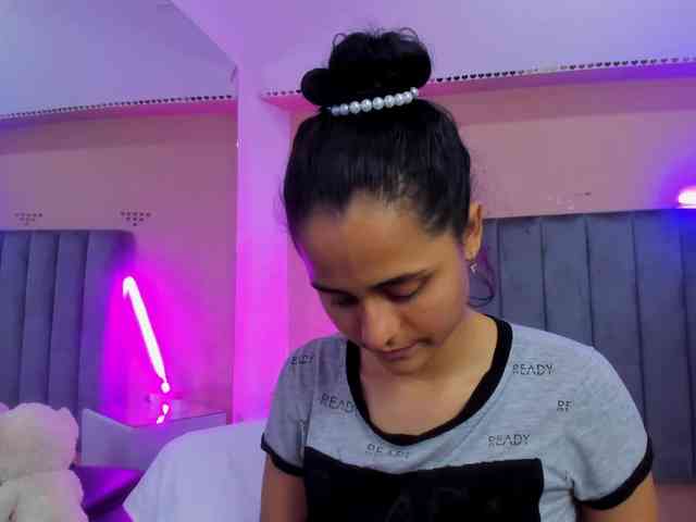 Giselle-Roldan webcam