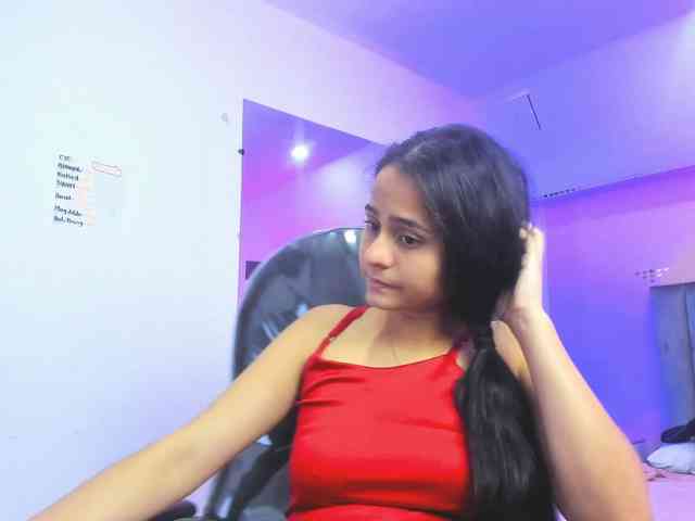 Giselle-Roldan webcam