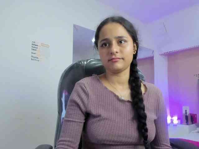 Giselle-Roldan webcam