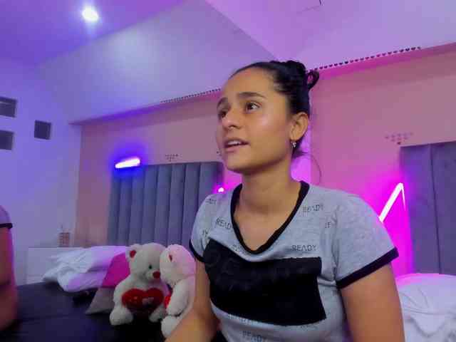 Giselle-Roldan Live Webcam on BongaCams