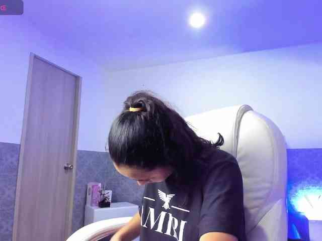 Giselle-Roldan webcam