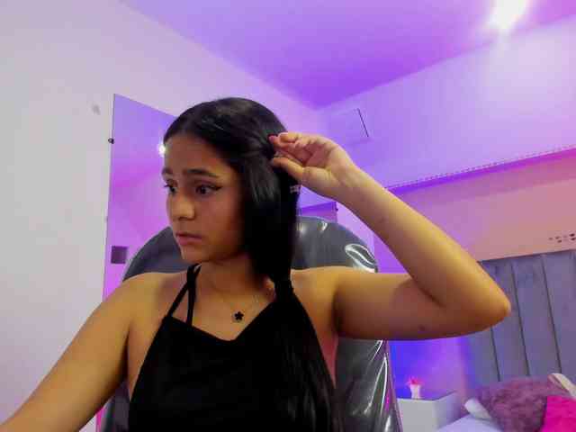 Giselle-Roldan webcam