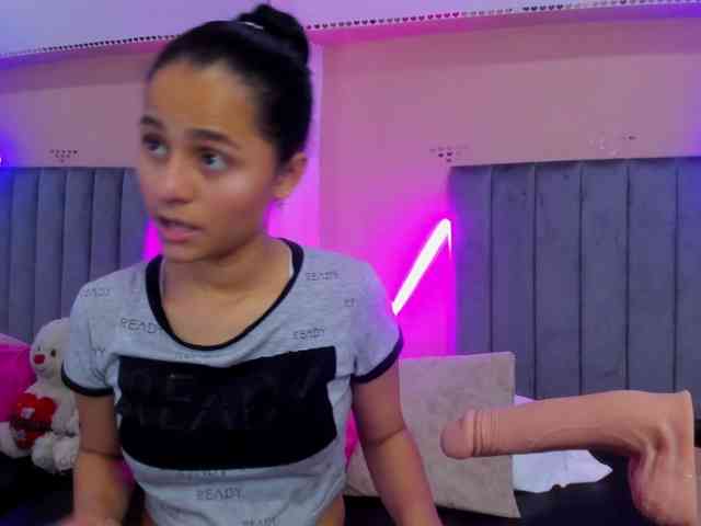 Giselle-Roldan webcam