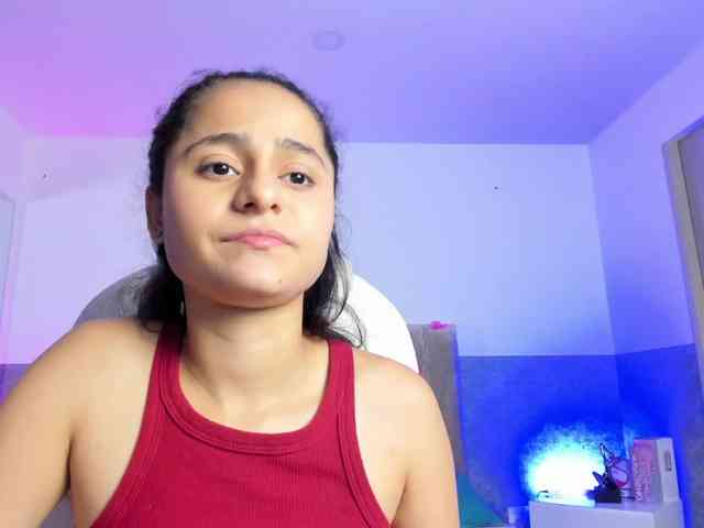 Giselle-Roldan webcam