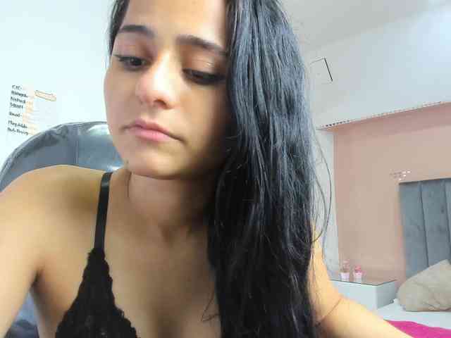 Giselle-Roldan webcam