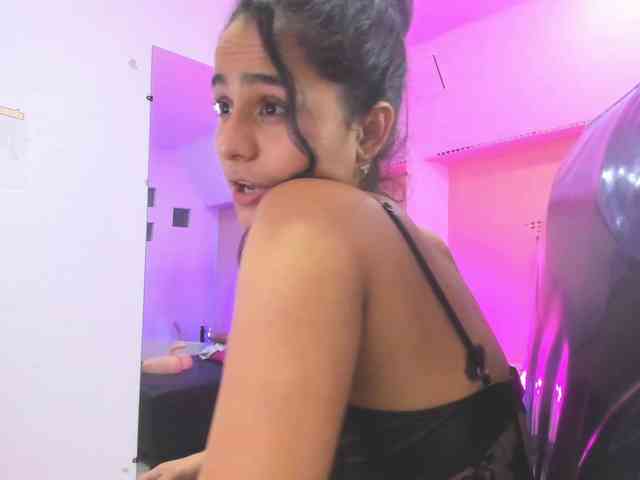 Giselle-Roldan webcam