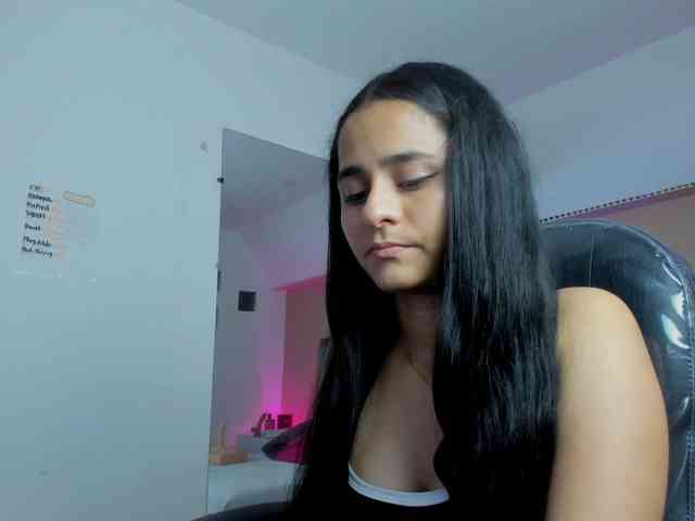 Giselle-Roldan webcam