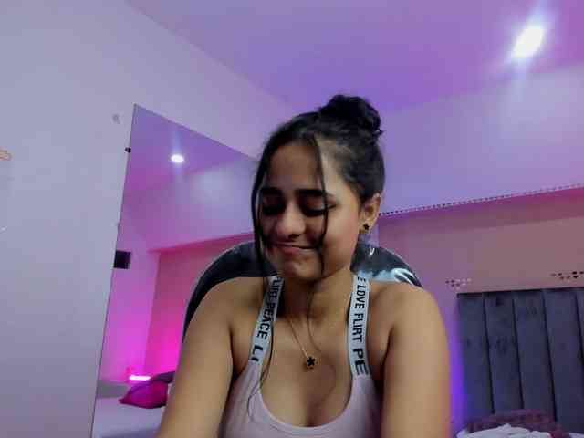 Giselle-Roldan webcam