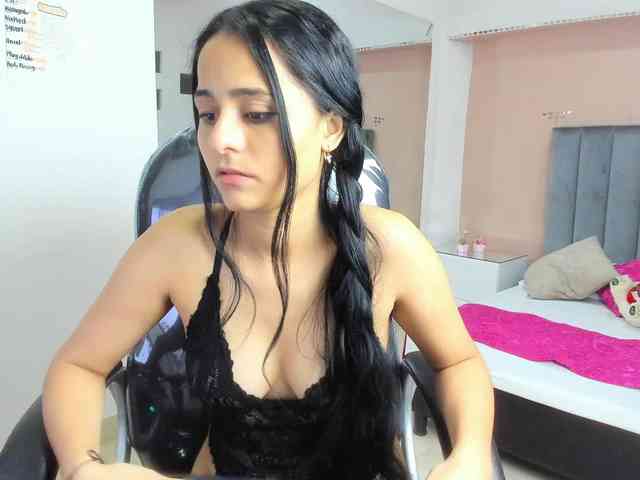 Giselle-Roldan webcam