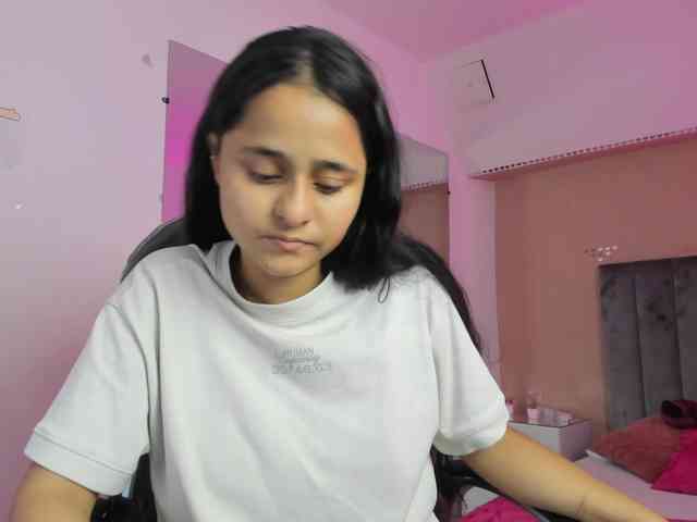 Giselle-Roldan webcam