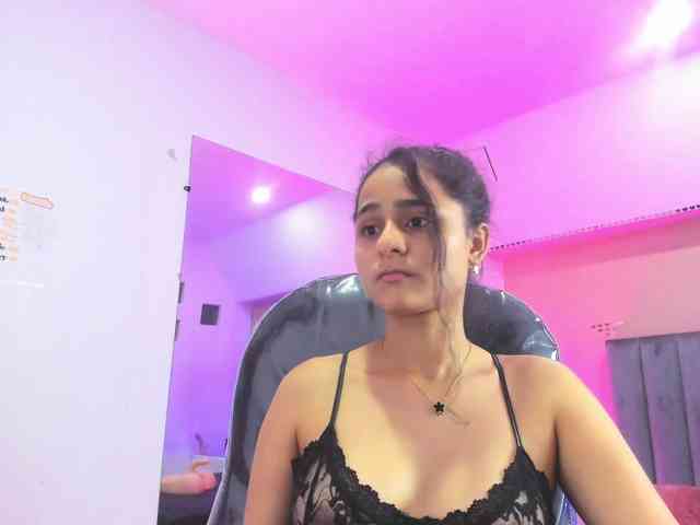 Giselle-Roldan webcam