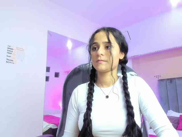 Giselle-Roldan webcam