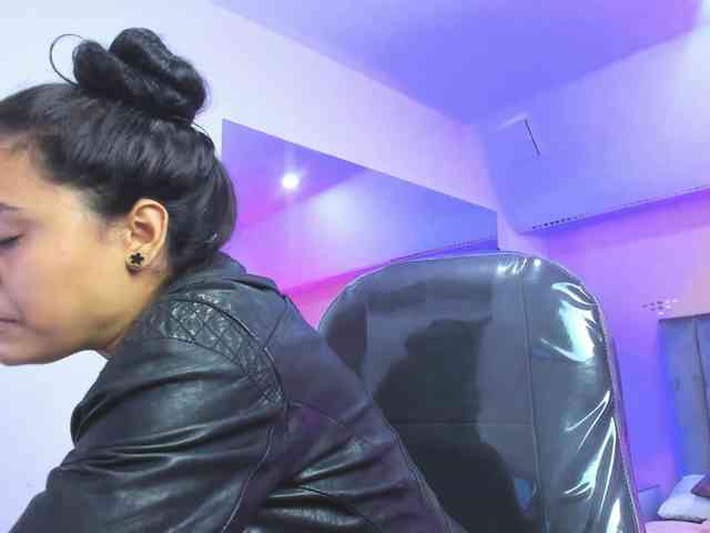 Giselle-Roldan Giselle-Roldan