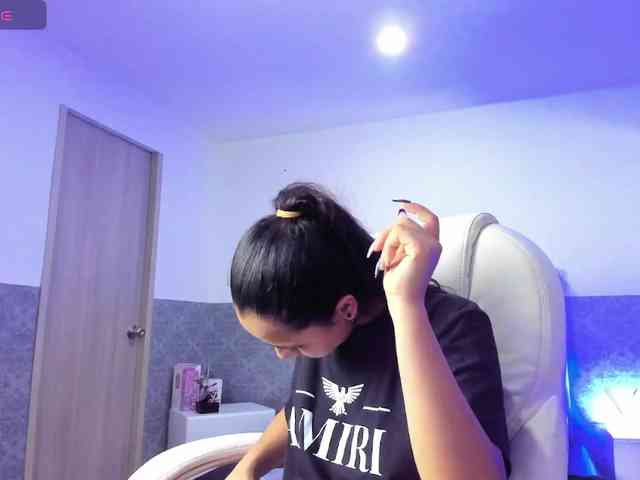 Giselle-Roldan webcam