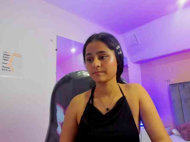 Giselle-Roldan webcam