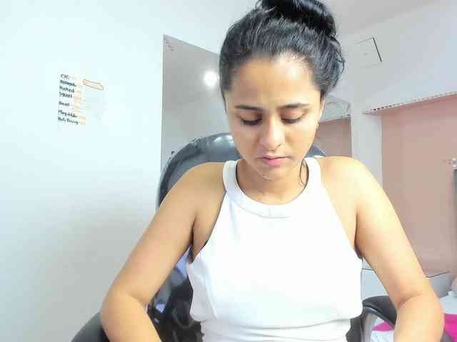 Giselle-Roldan webcam