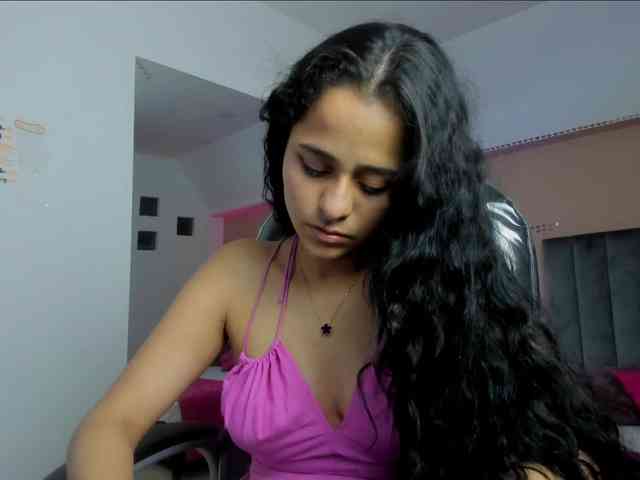 Giselle-Roldan webcam