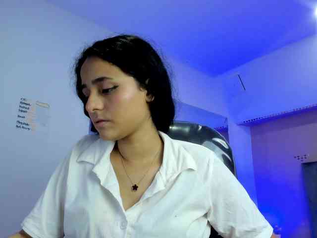 Giselle-Roldan webcam