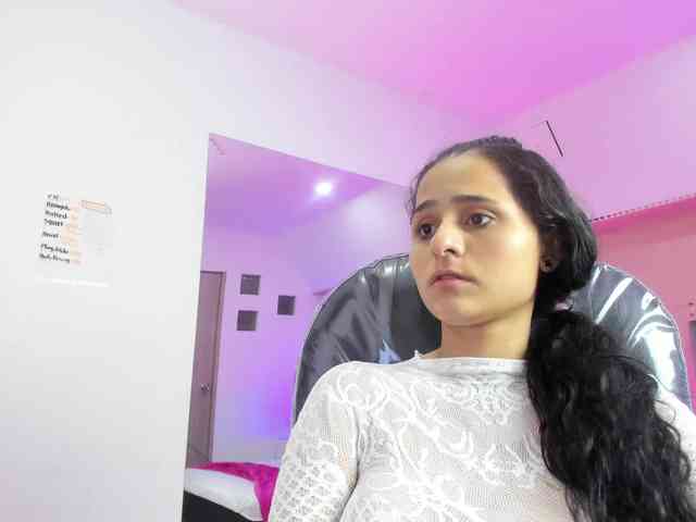 Giselle-Roldan webcam
