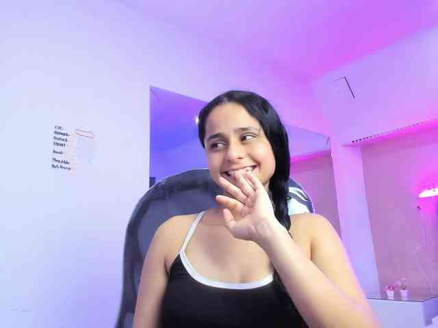 Giselle-Roldan Giselle-Roldan