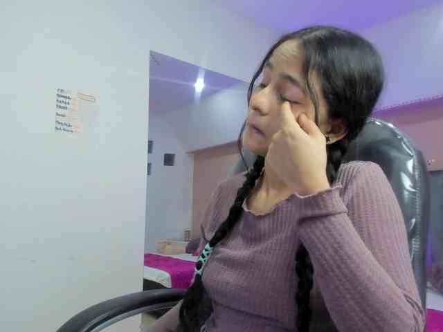 Giselle-Roldan webcam