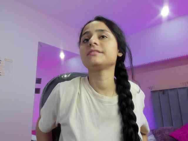 Giselle-Roldan webcam