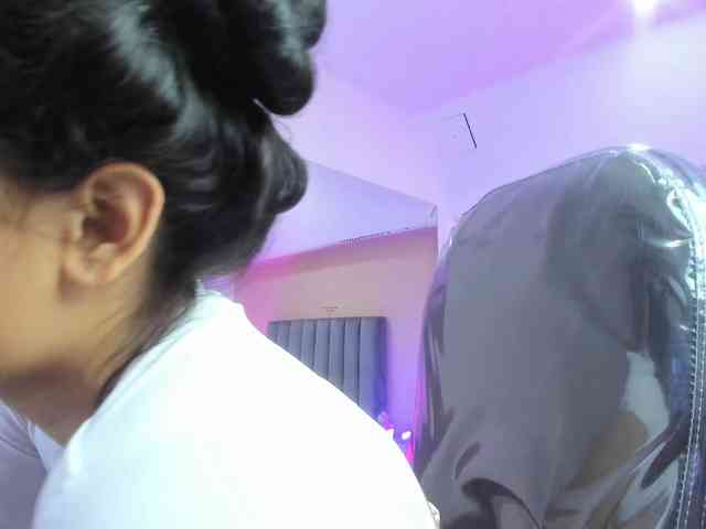 Giselle-Roldan webcam