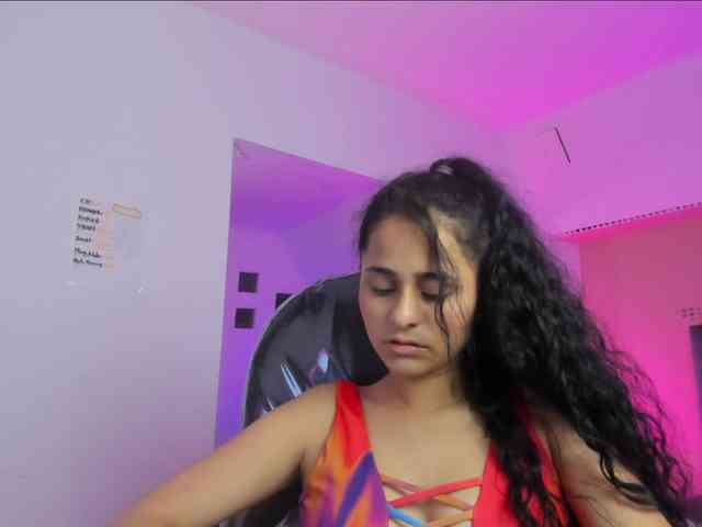 Giselle-Roldan webcam