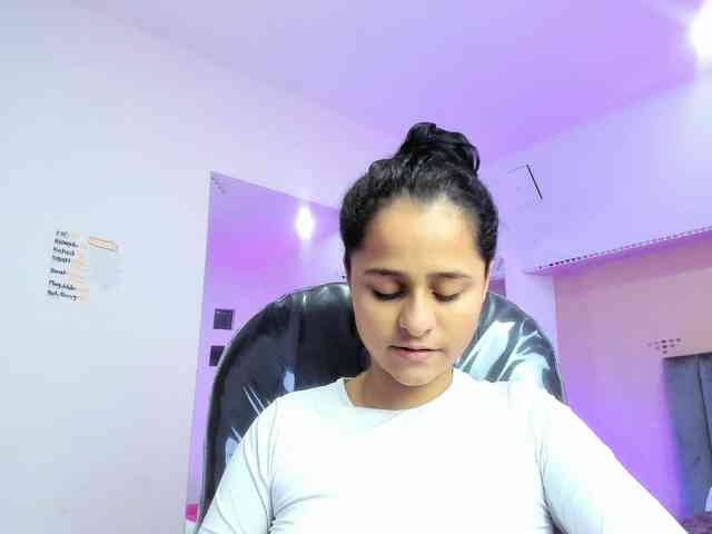 Giselle-Roldan webcam