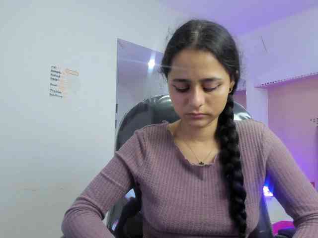 Giselle-Roldan webcam