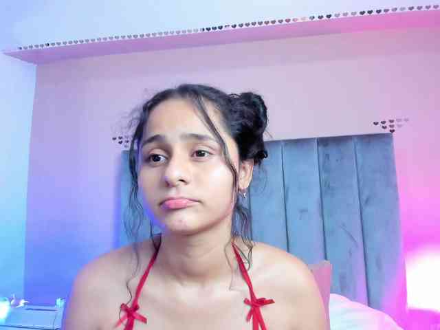 Giselle-Roldan webcam