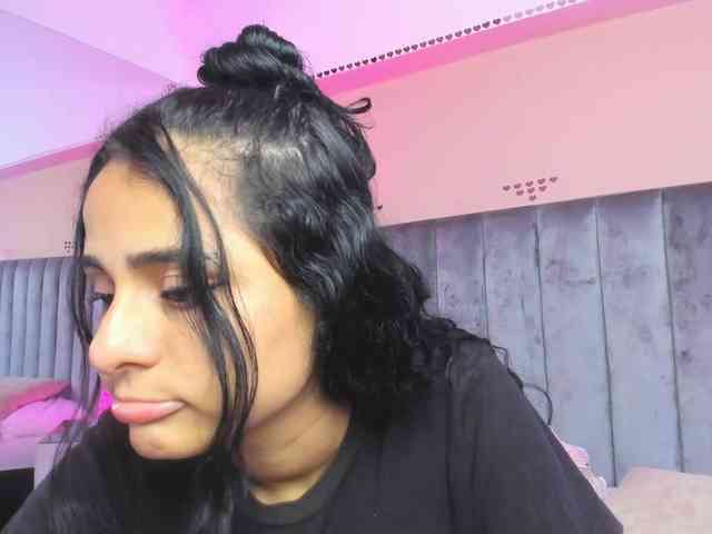 Giselle-Roldan webcam