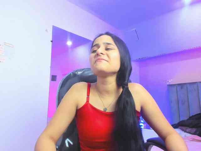 Giselle-Roldan webcam