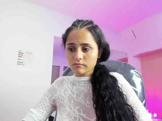 Giselle-Roldan webcam