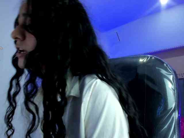 Giselle-Roldan webcam