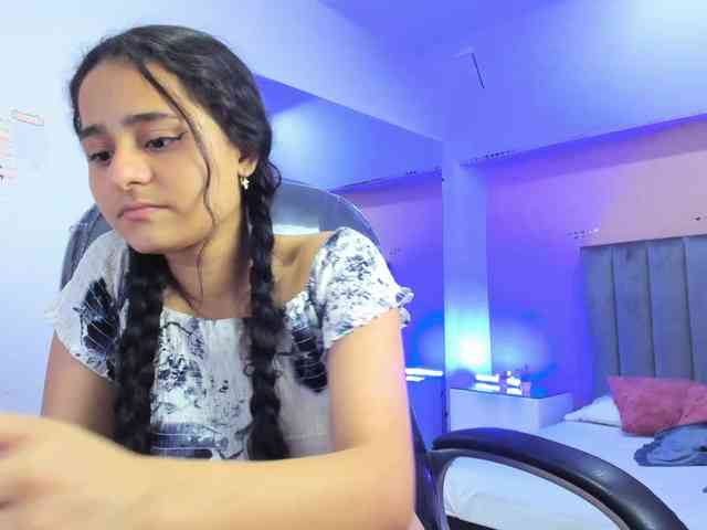 Giselle-Roldan webcam