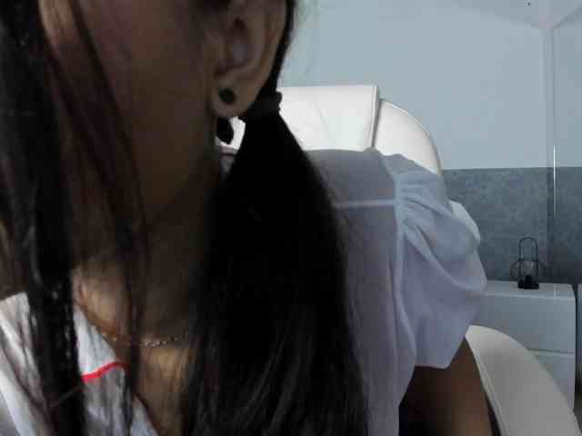 Giselle-Roldan webcam