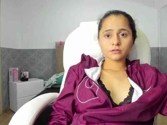 Giselle-Roldan webcam