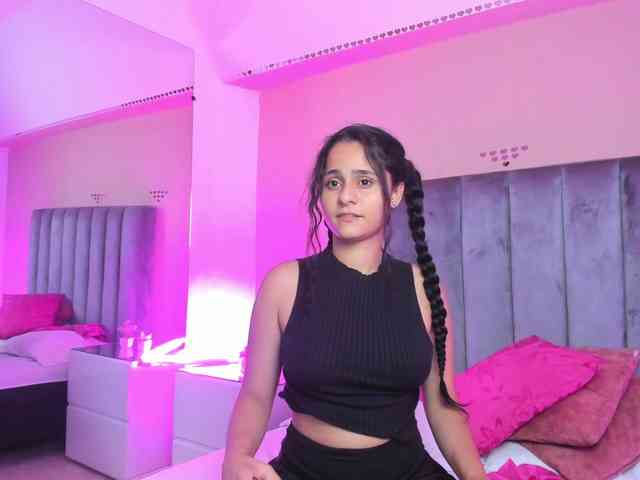 Giselle-Roldan webcam