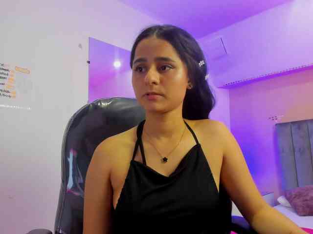 Giselle-Roldan webcam