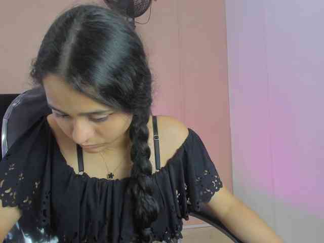 Giselle-Roldan webcam