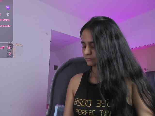 Giselle-Roldan webcam