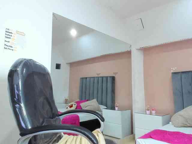 Giselle-Roldan webcam