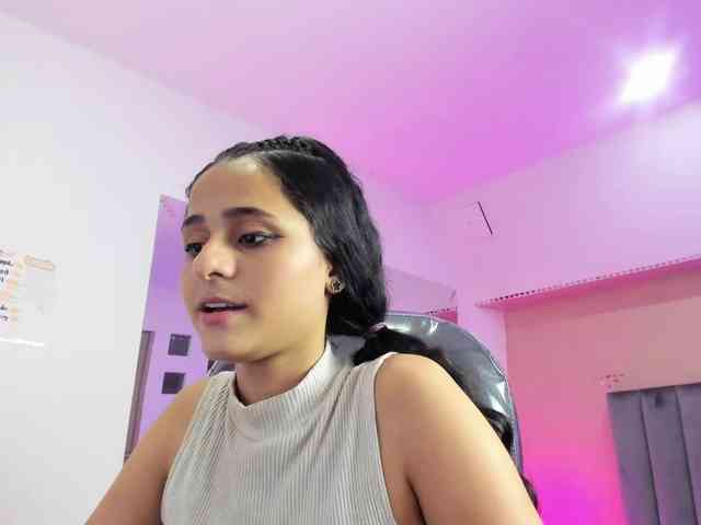 Giselle-Roldan webcam